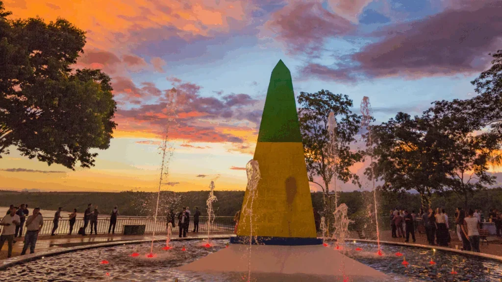 Marco das Três Fronteiras, fim da tarde no lado brasileiro, todos os créditos de fotografia Rafael Guimarães
